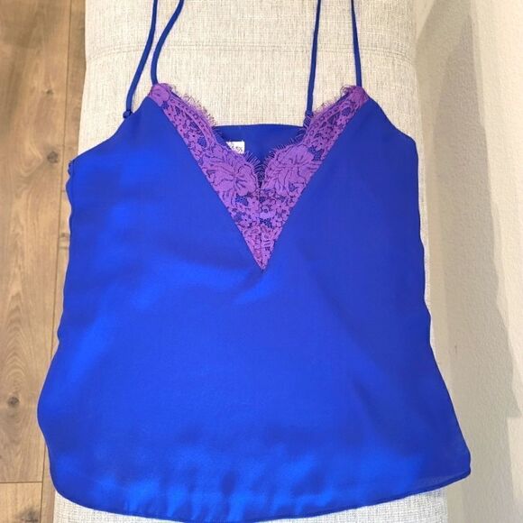 Socialite Tank With Lace Detail - Picture 1 of 6